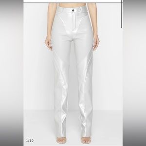 MANIERE DE VOIR Silver Vegan Leather Metallic Trousers US size 12